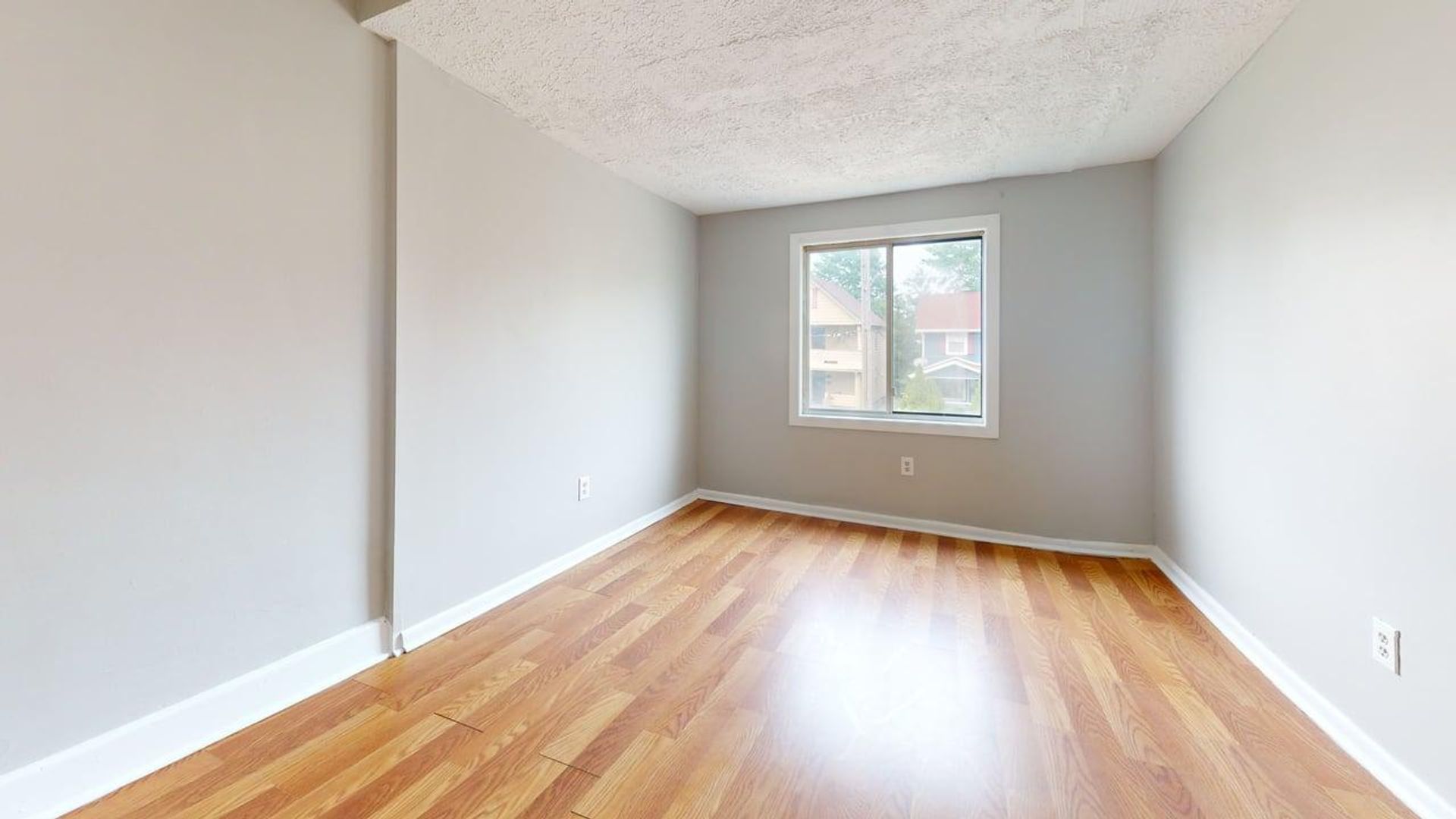 888 Rondel Rd unit Unit 2 - Up – photo 4
