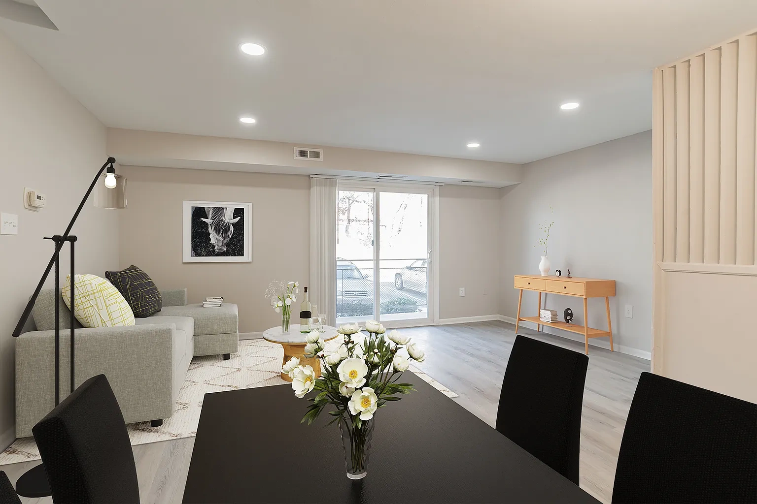 Raleigh Court Apartments – photo 3