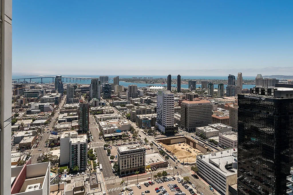 Vantage Pointe – photo 1