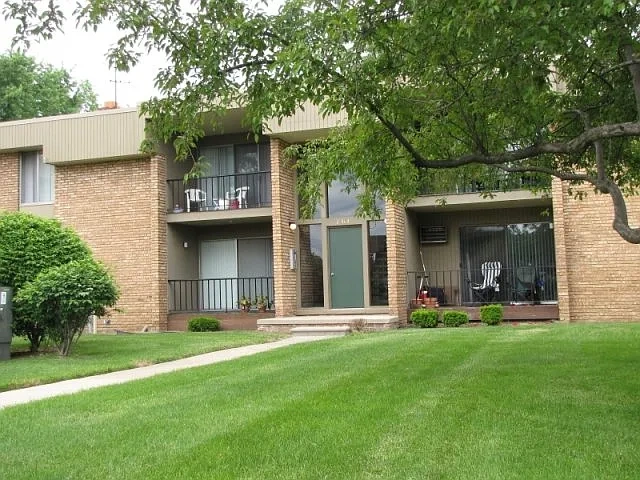 Madison Park Apartments – photo 1