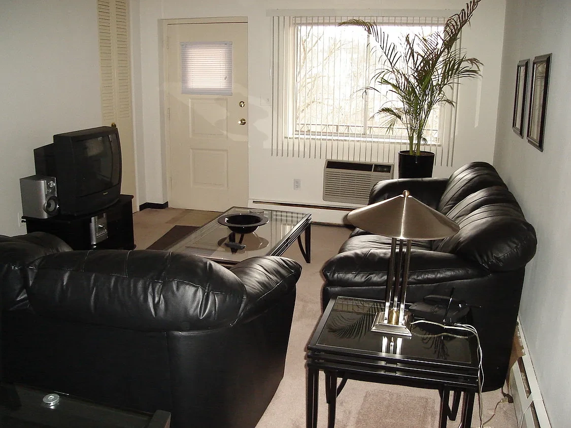 Velma Court – photo 1