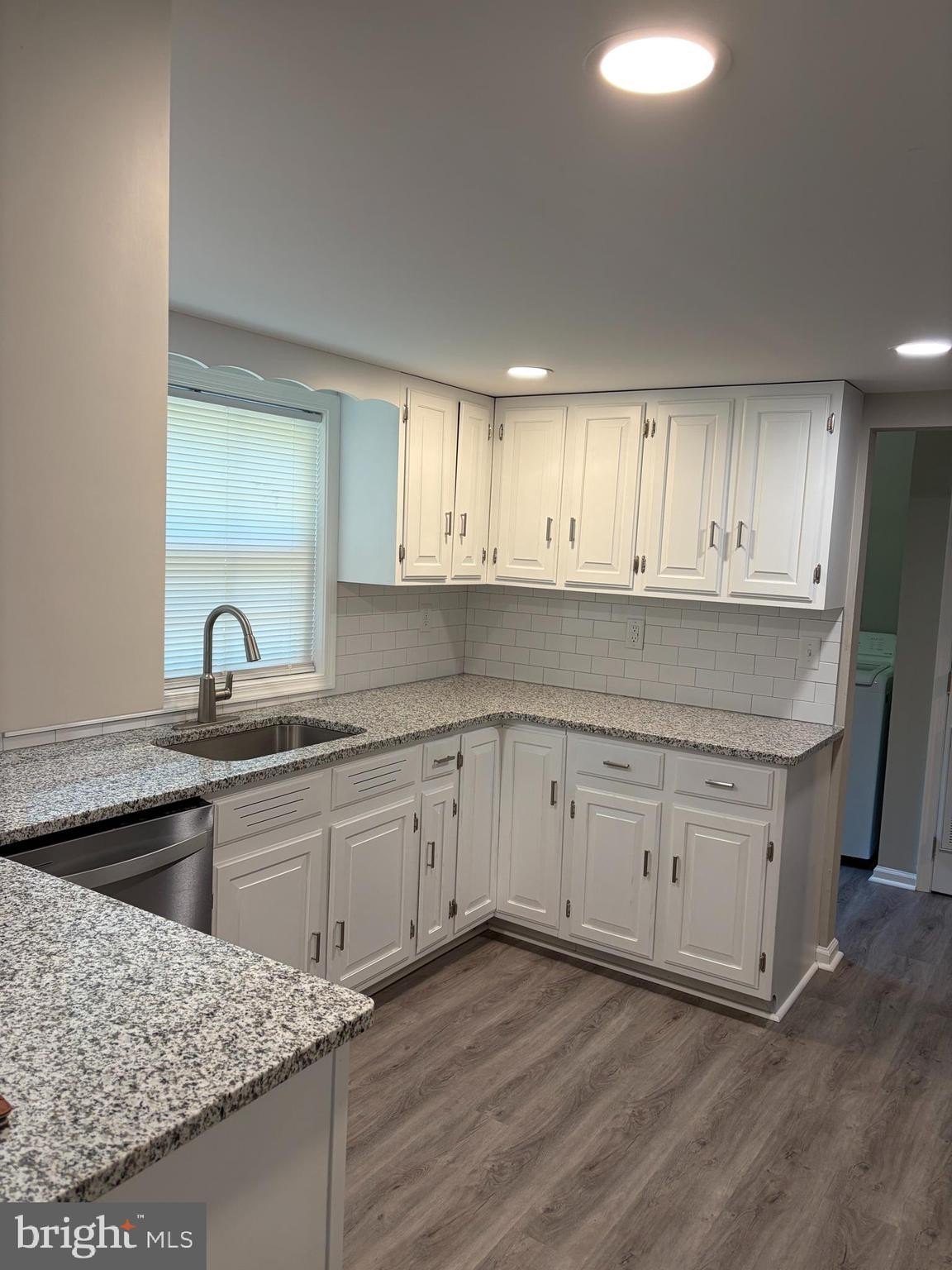 3176 Forrest Ave – photo 4