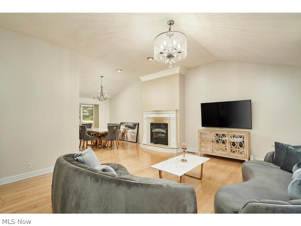 27798 Edgepark Blvd – photo 3