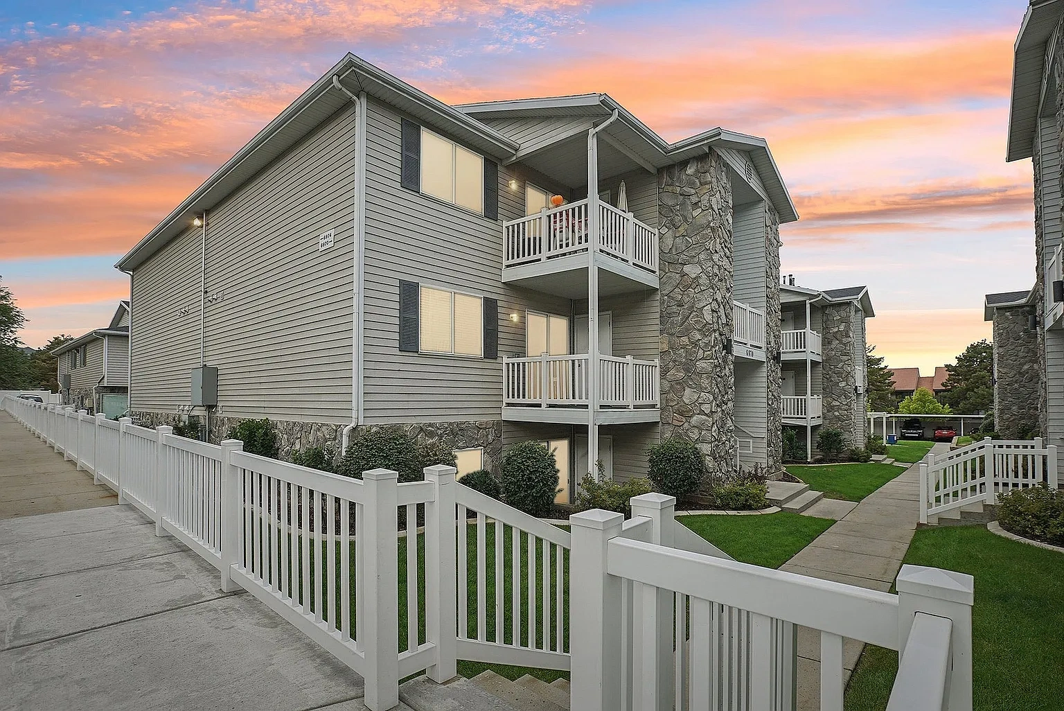 Boulder Hollow – photo 1