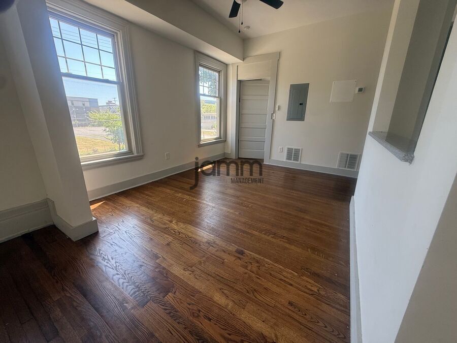 1856 E 89th St – photo 5