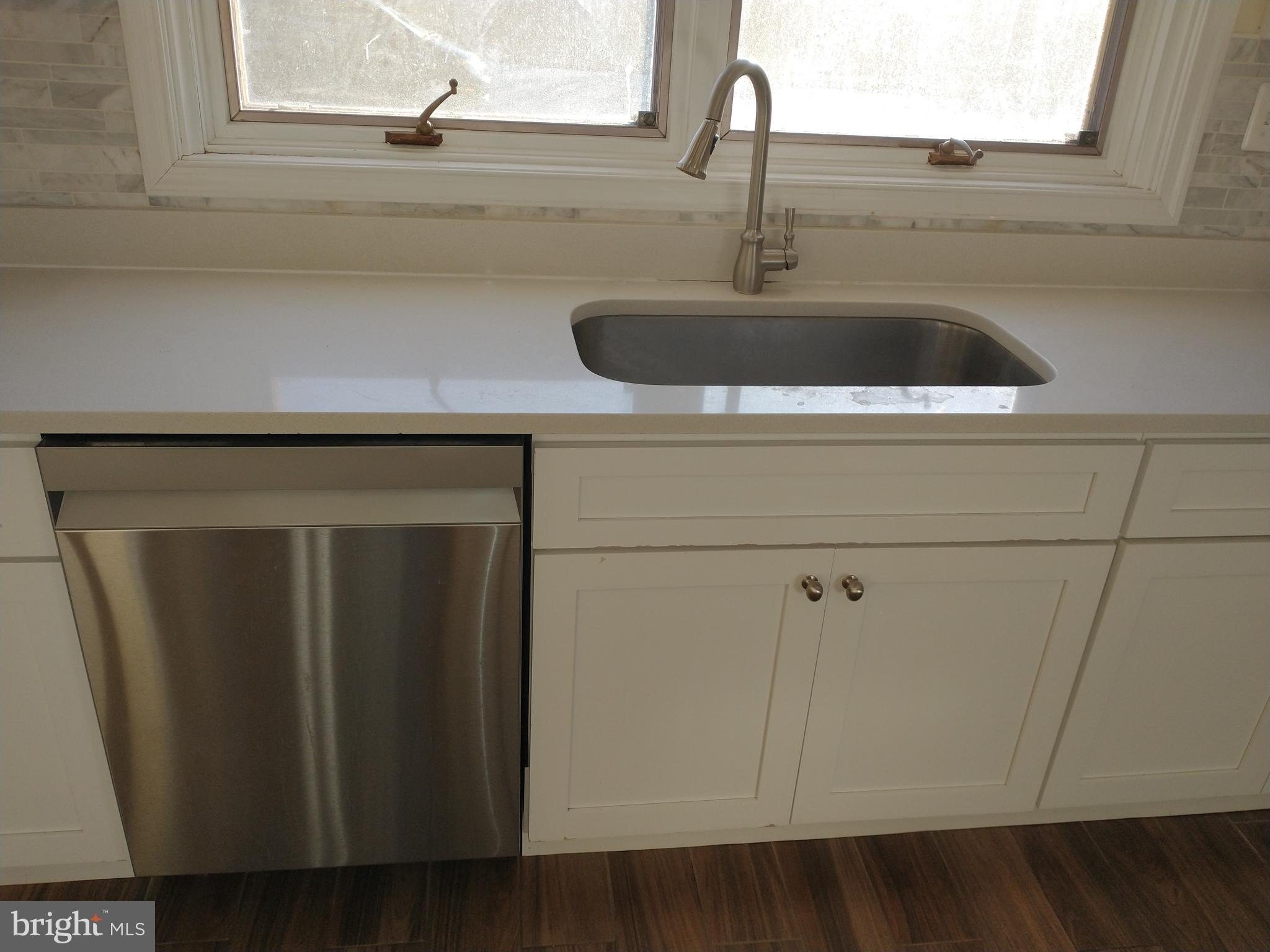 512 Dartmouth Dr – photo 5