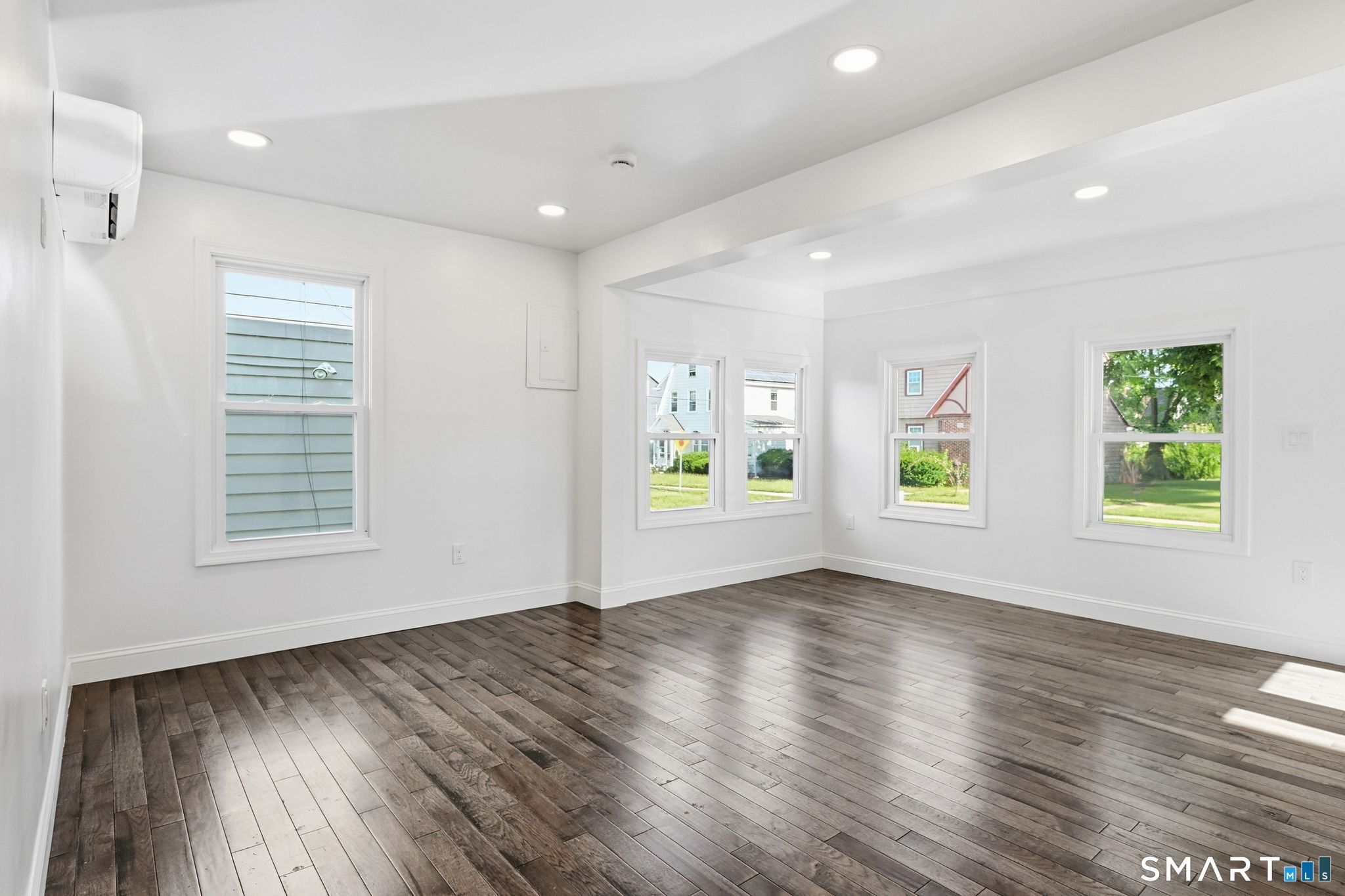 52 4th St – photo 5