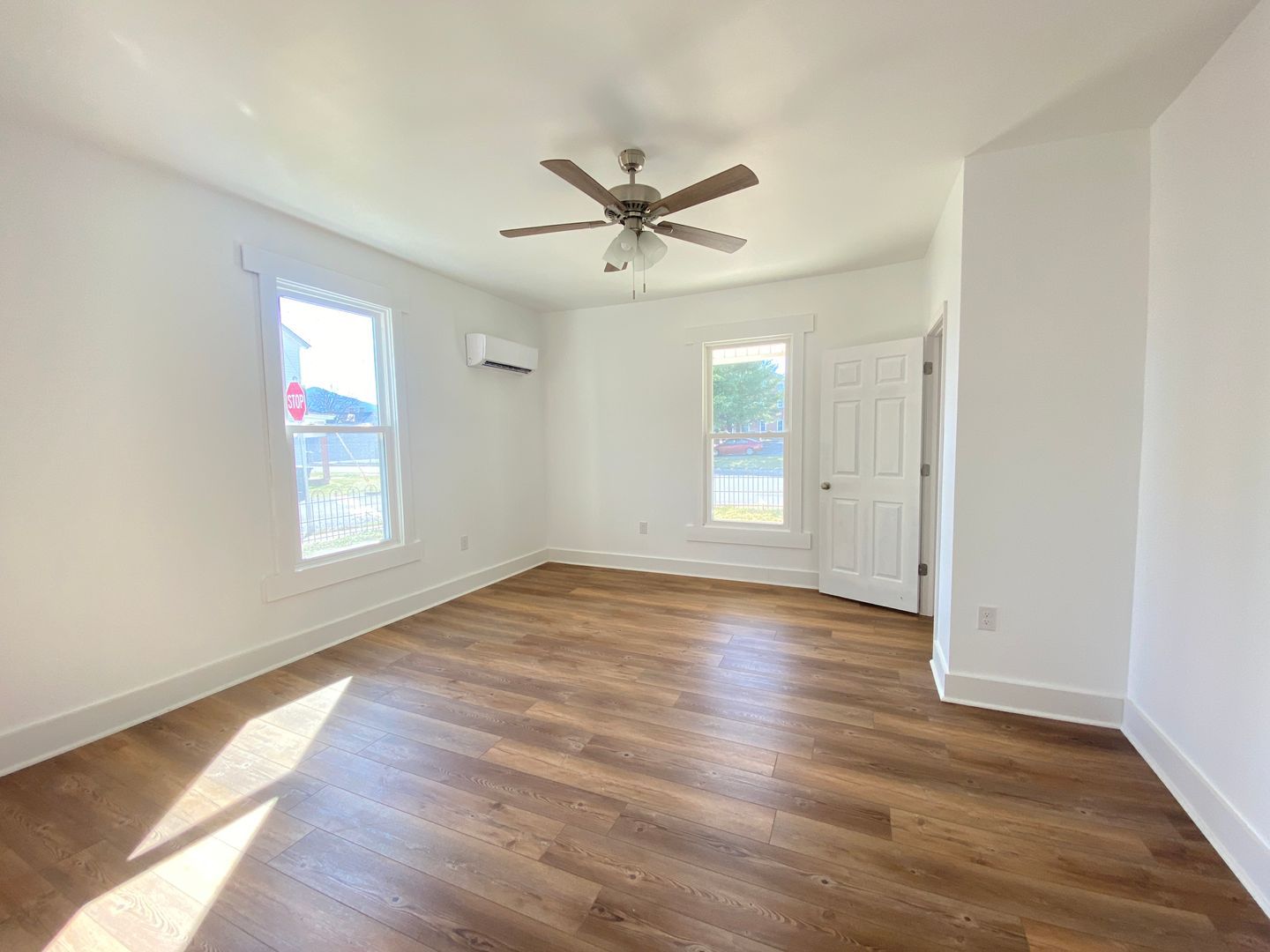 102 Academy St unit Unit 1 – photo 2