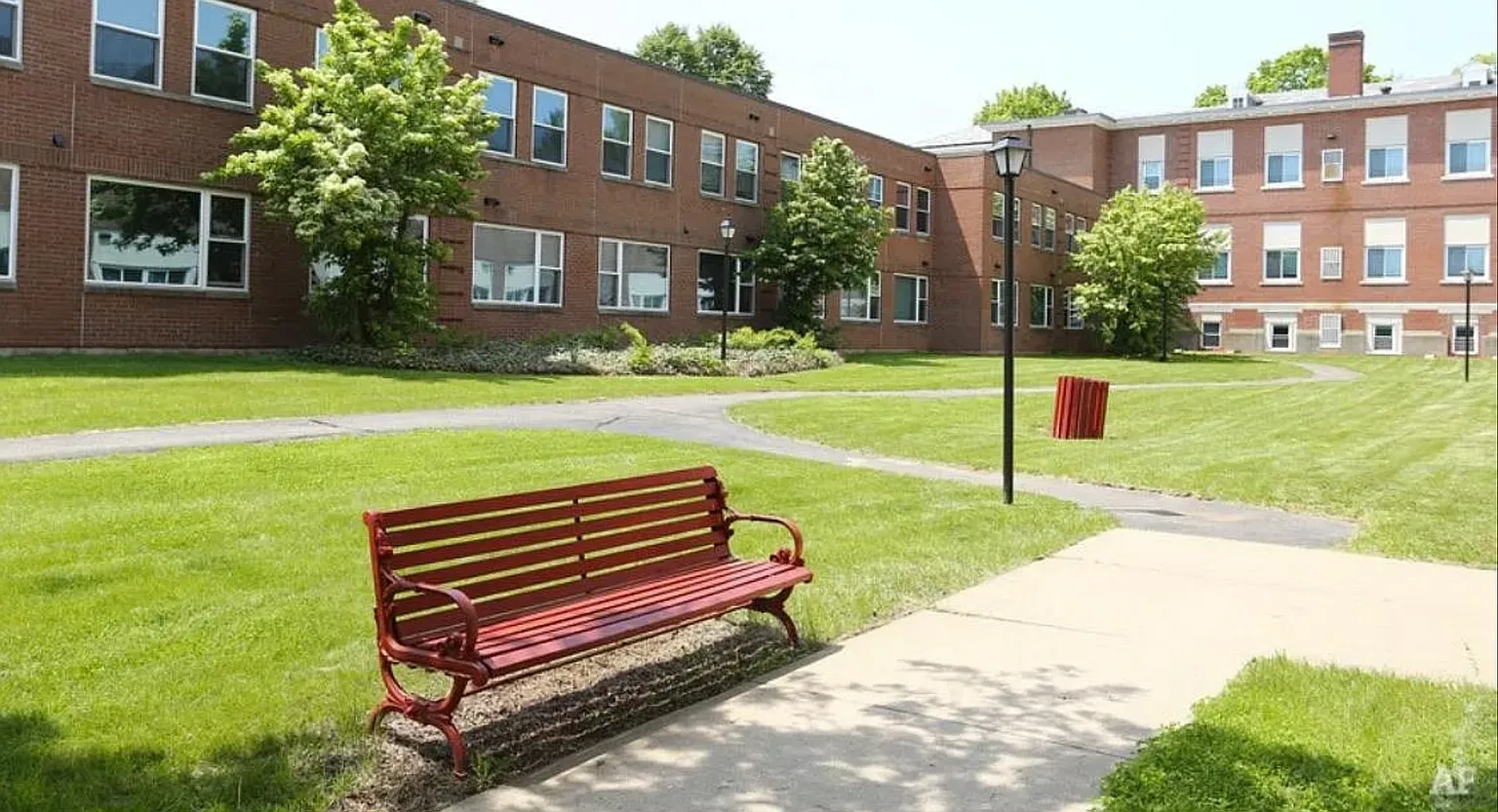 226 Prospect Street: Adult Living – photo 3