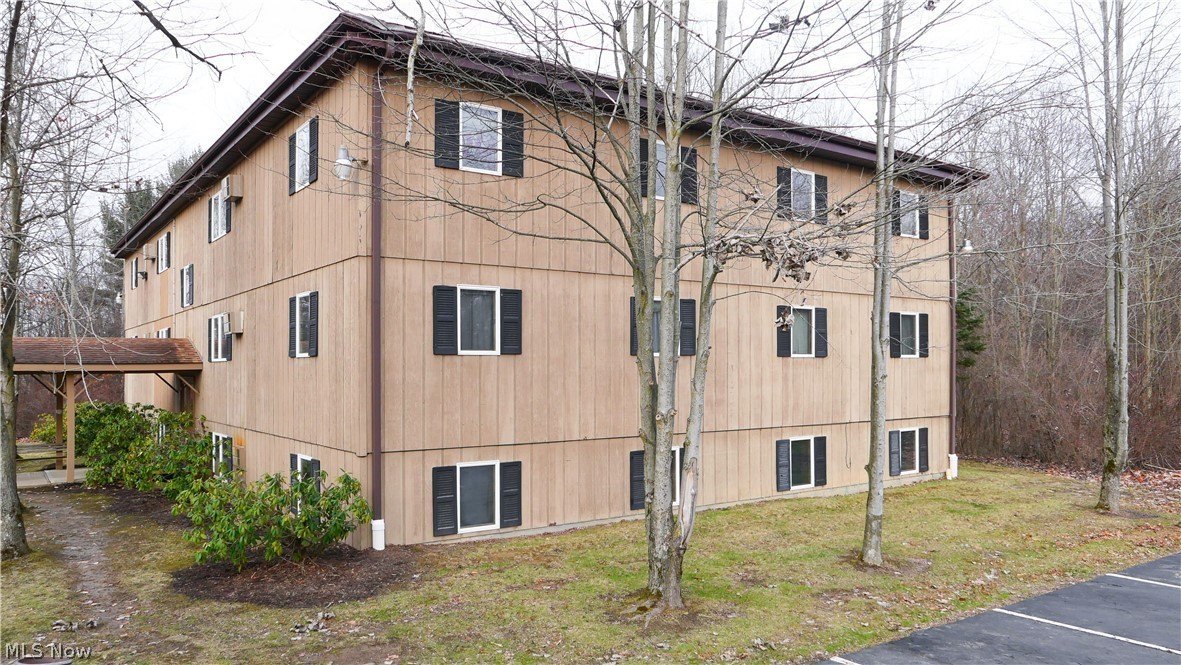 8140 Southwood Dr – photo 3