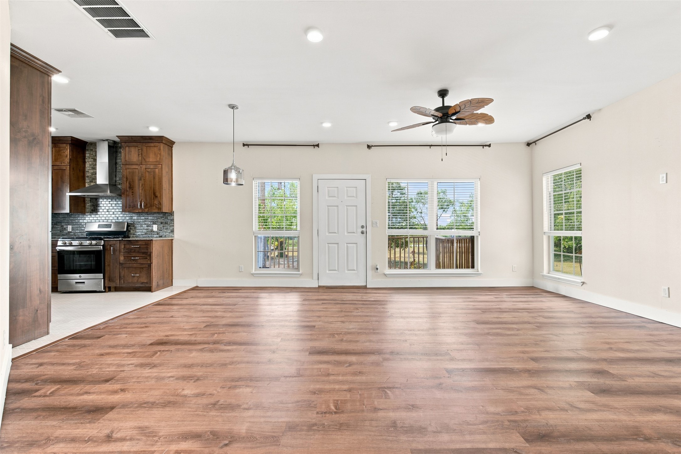 600 Highland Ranch Way – photo 3