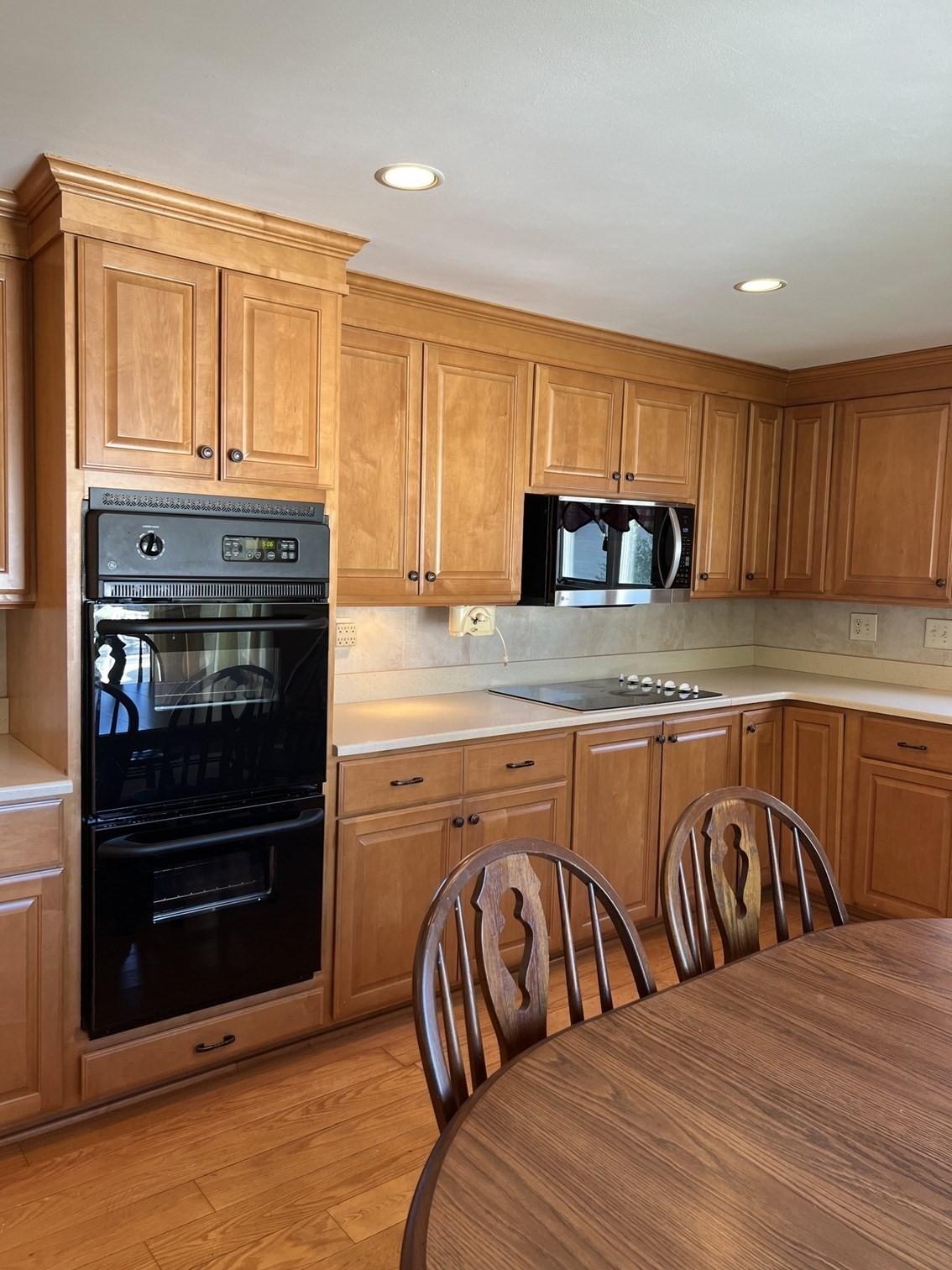 321 Washington St – photo 2