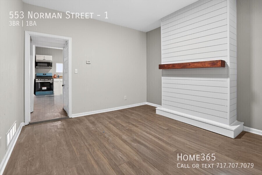 553 Norman St – photo 4