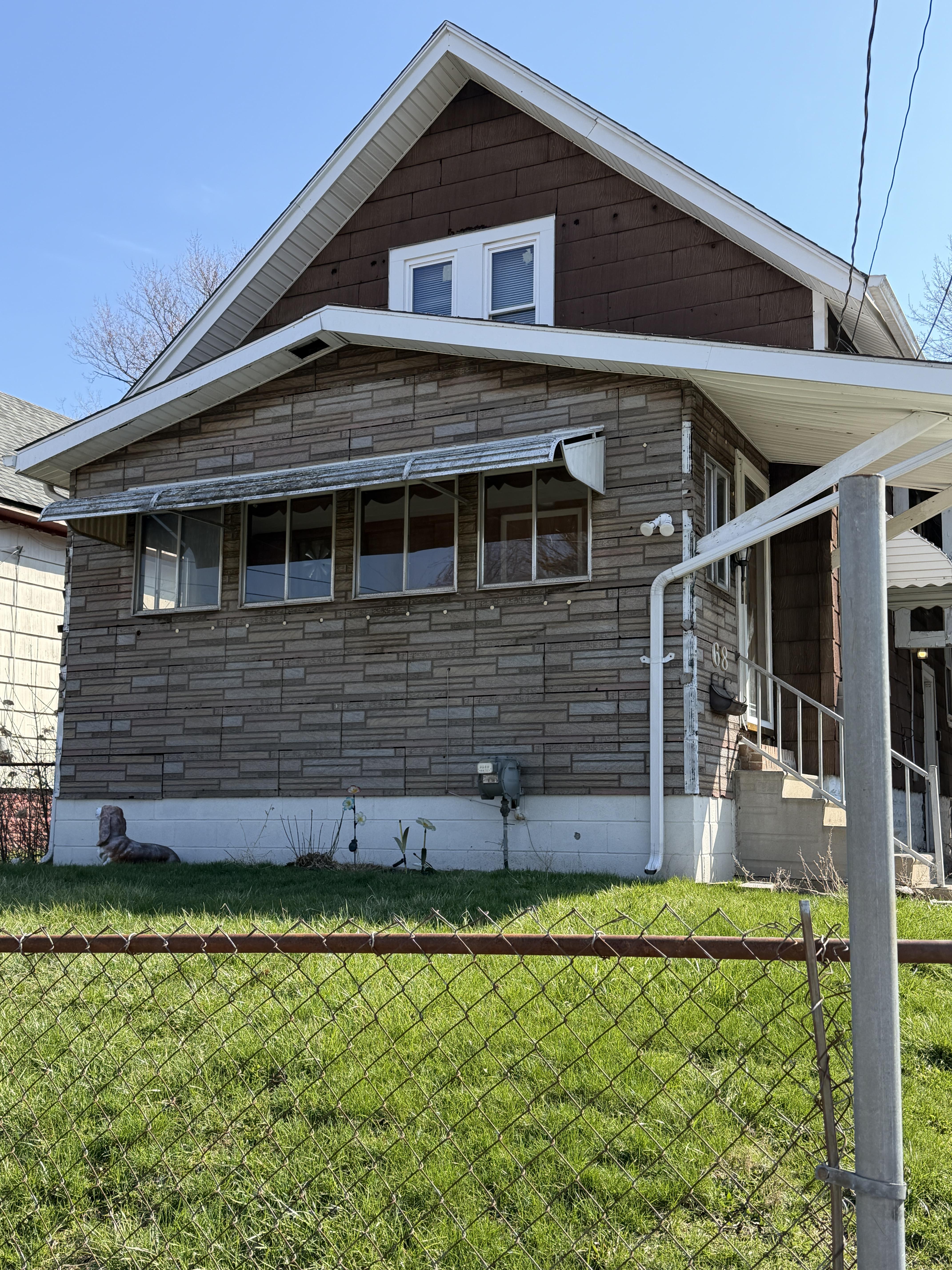 68 N Shirley St – photo 1