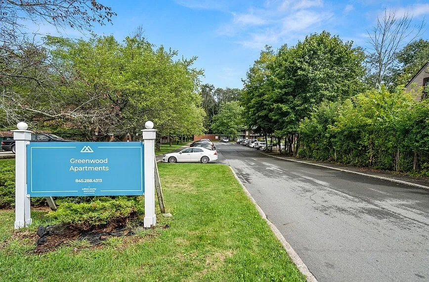 Greenwood Apartments – photo 4