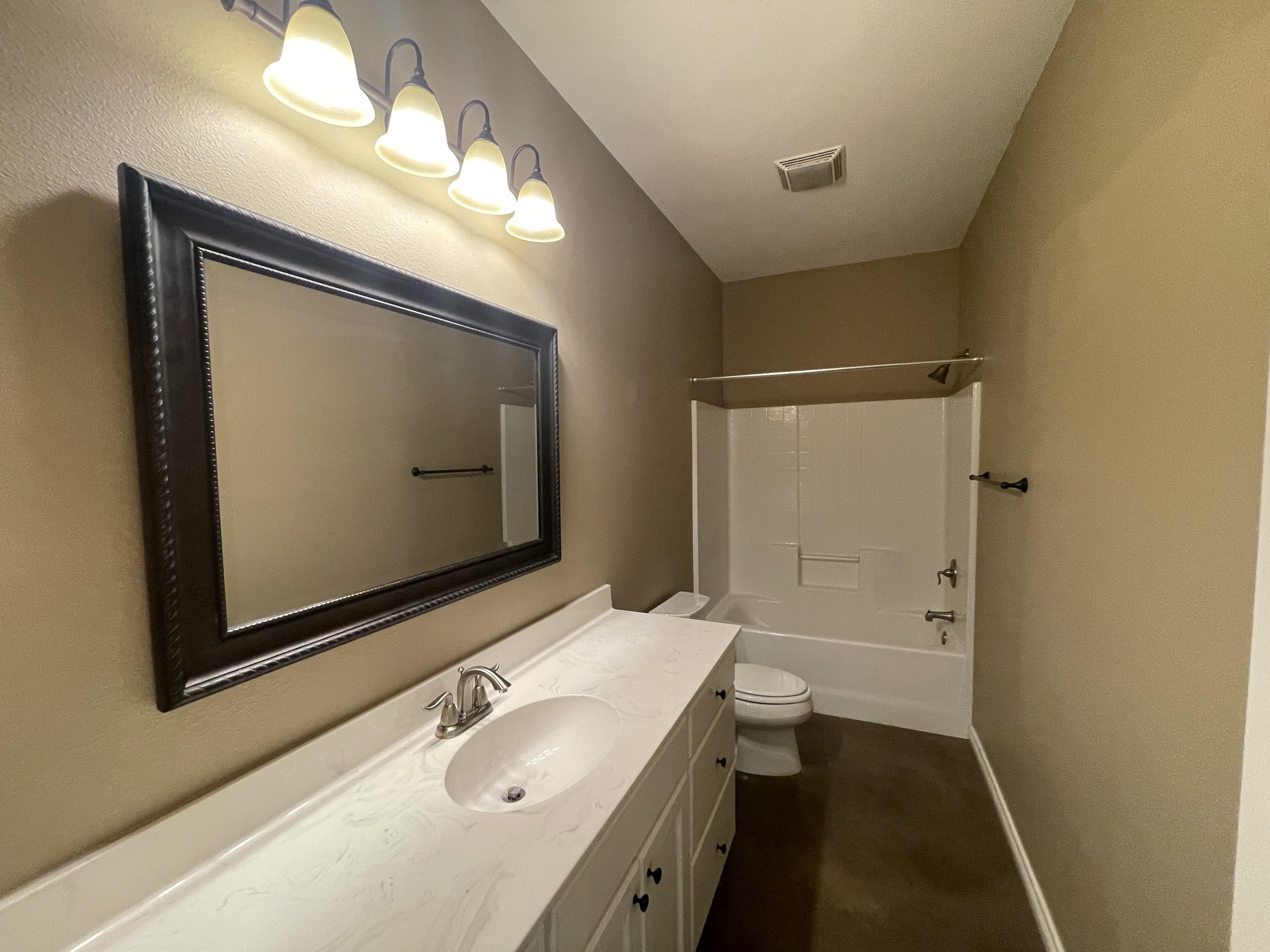 501 FM 315 unit 9 – photo 5
