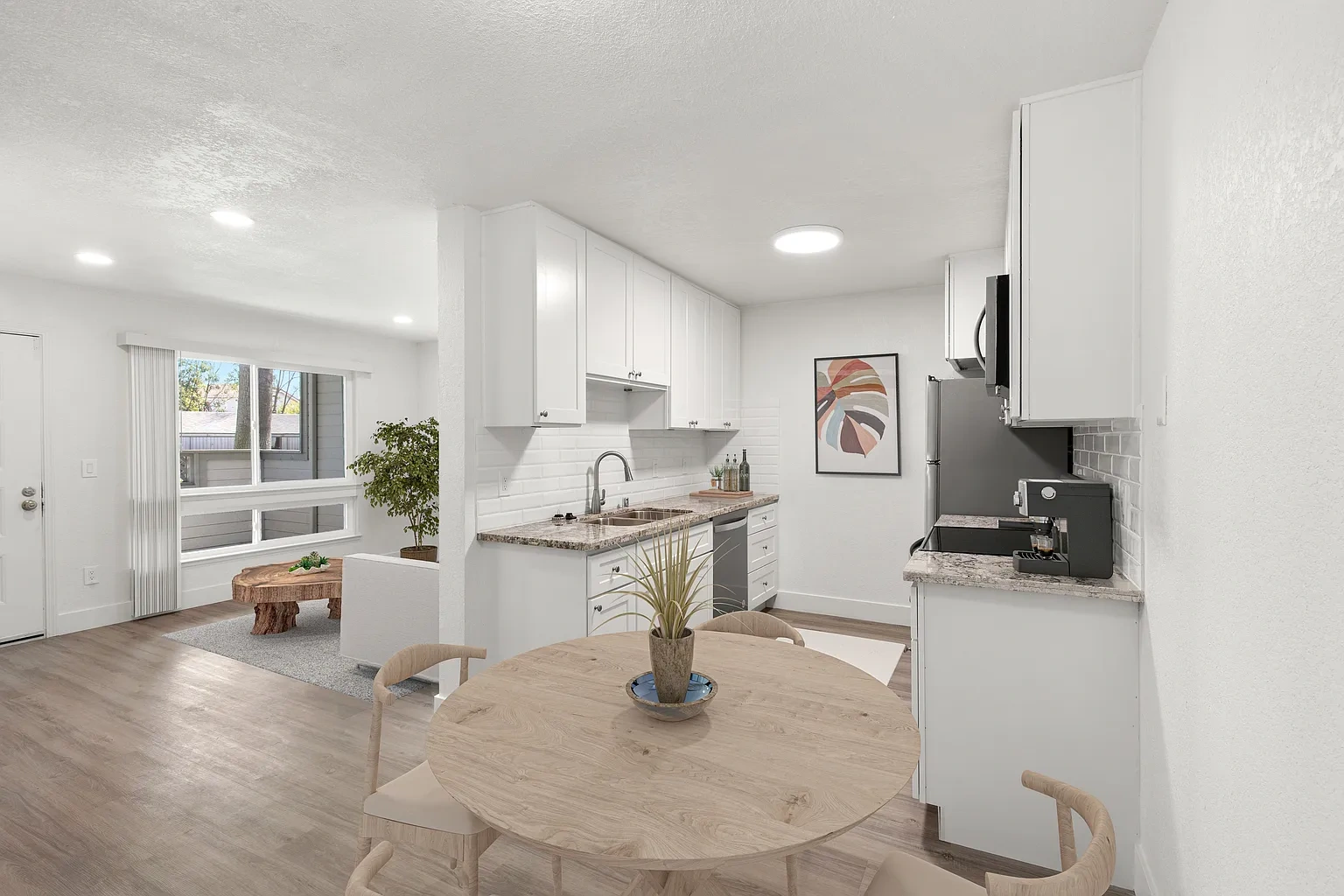 The Huntley Apartments – photo 3