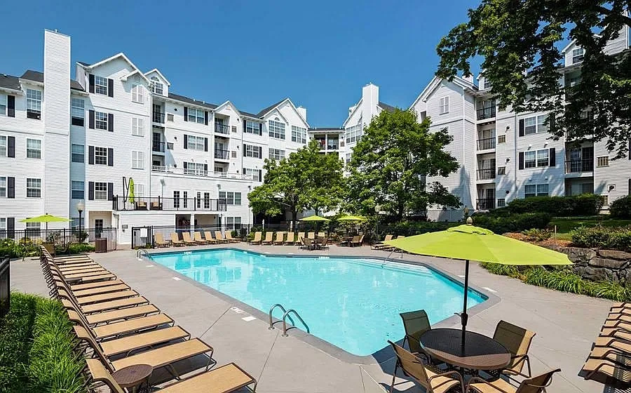 Parc at Glenbrook Apartments – photo 3