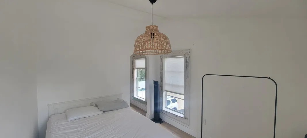 233 21st St SW unit 1 – photo 5
