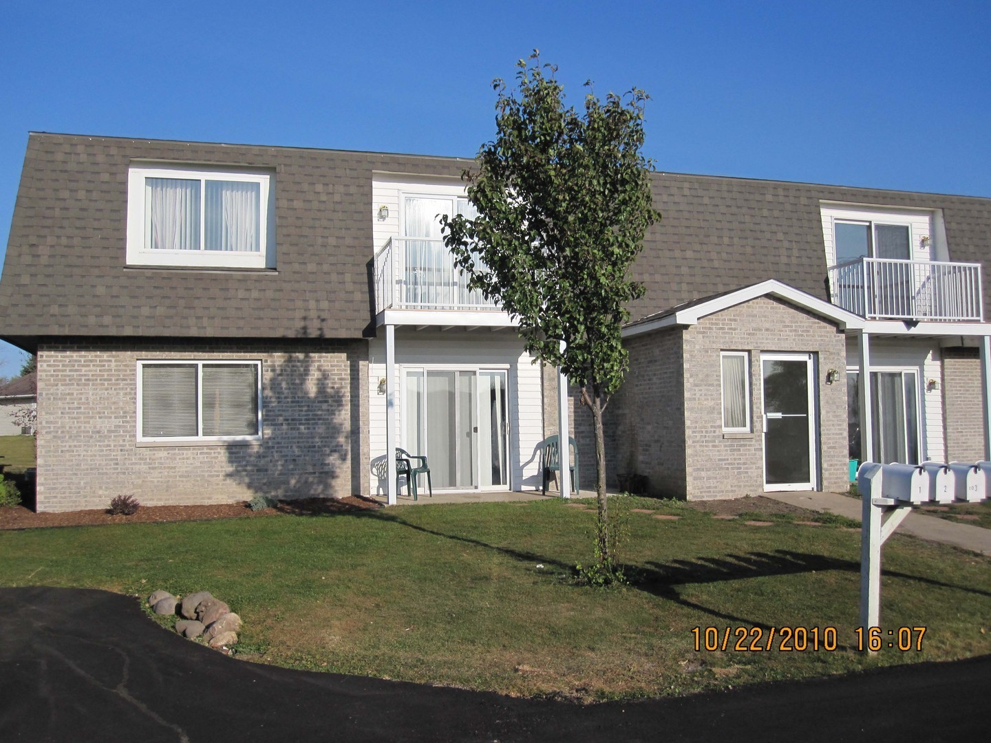 328 Sweet Rd – photo 1