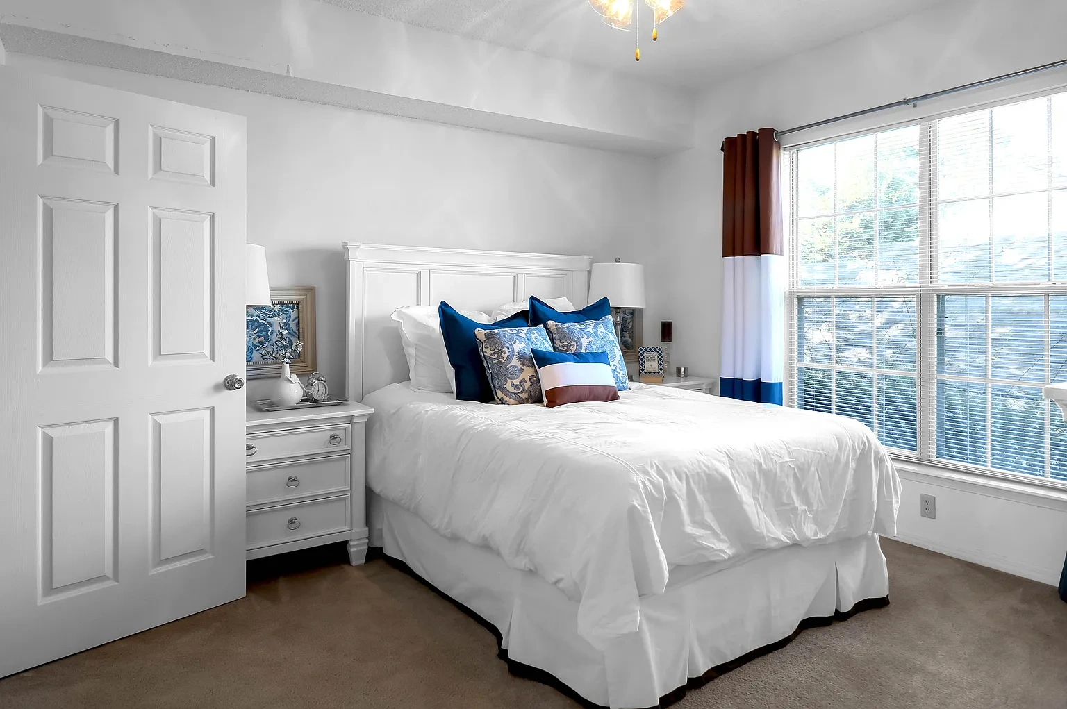 The Grove at Pleasant Valley Apartment Homes – photo 2