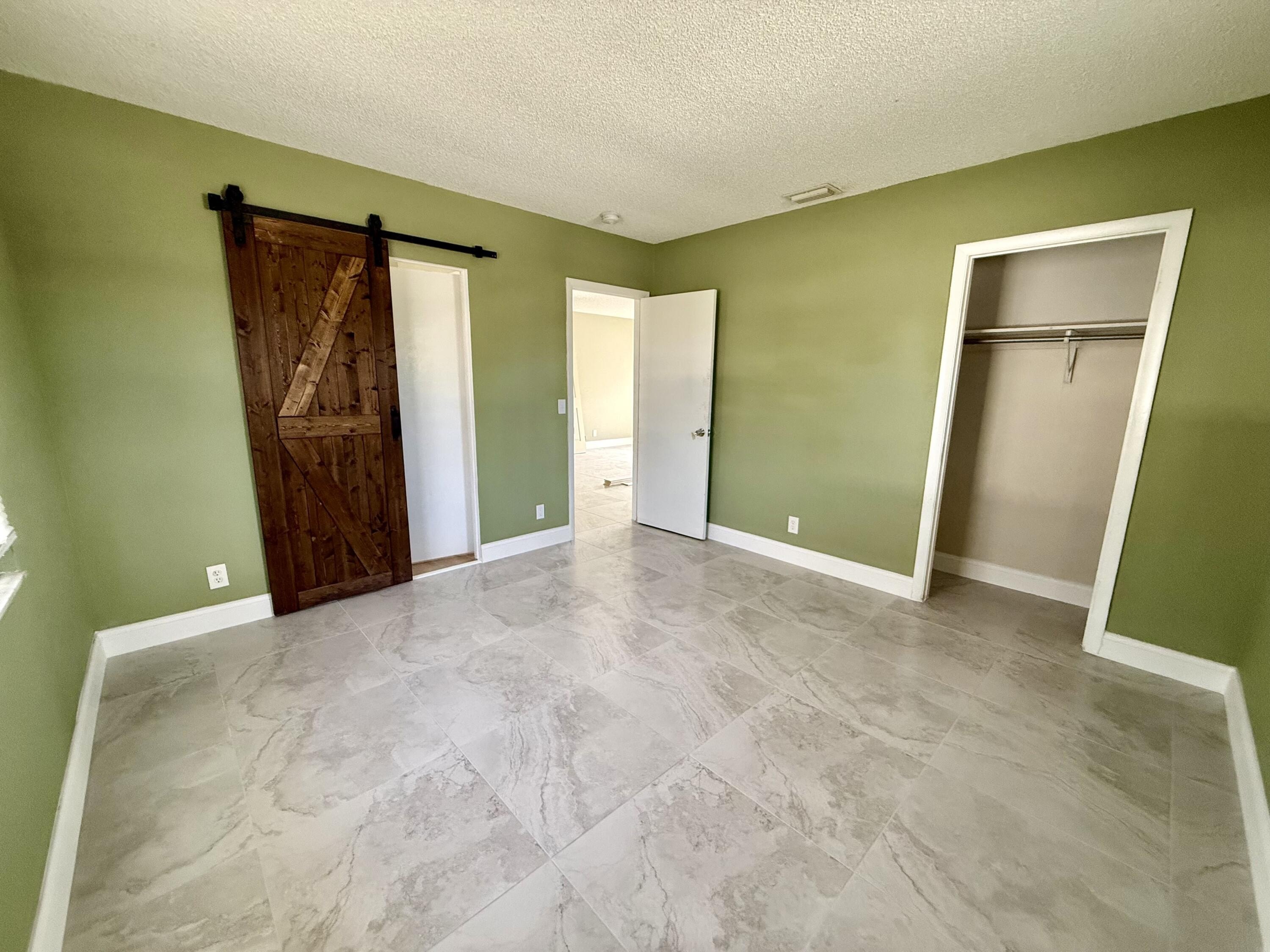 1691 W 26th St #1 – photo 5