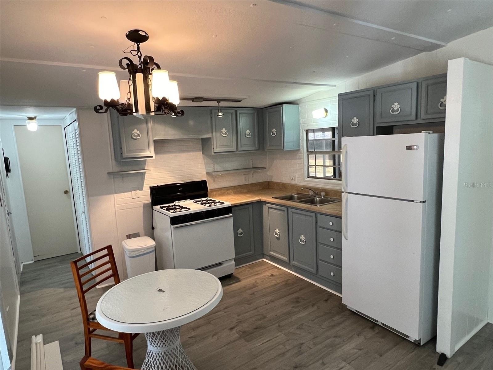 11 Shady Ln – photo 5