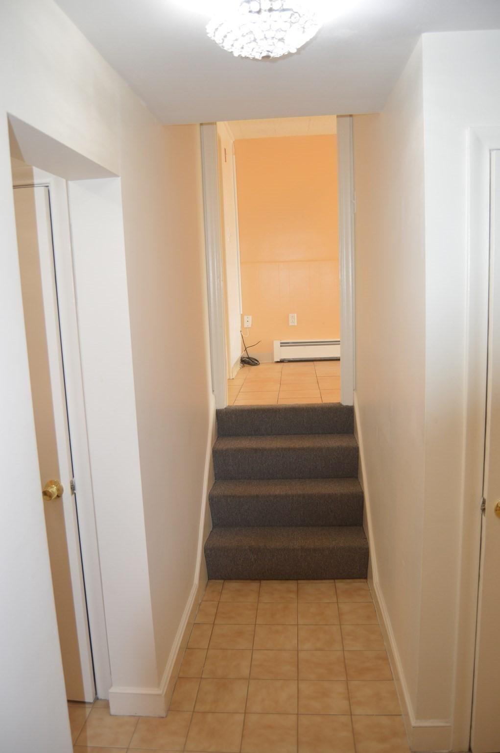 152 Sewall Ave unit 1 – photo 5