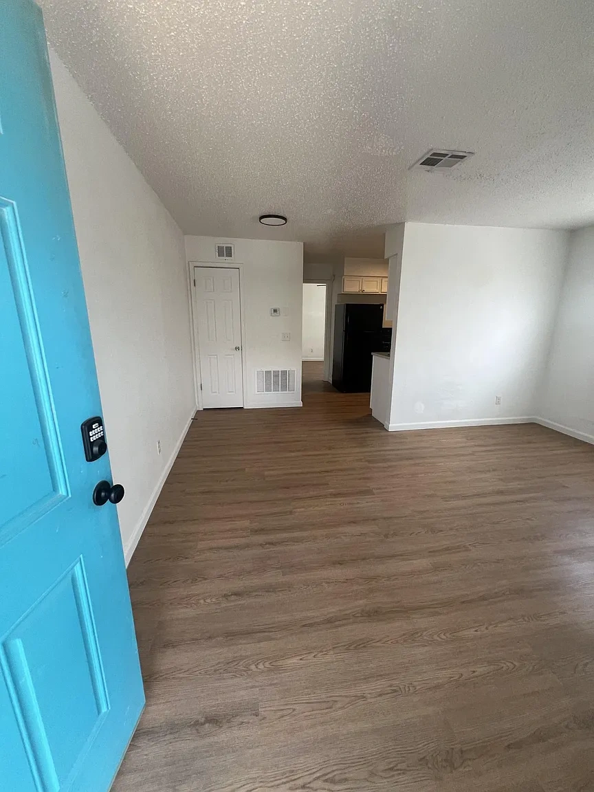 Northwood Apartments – photo 1
