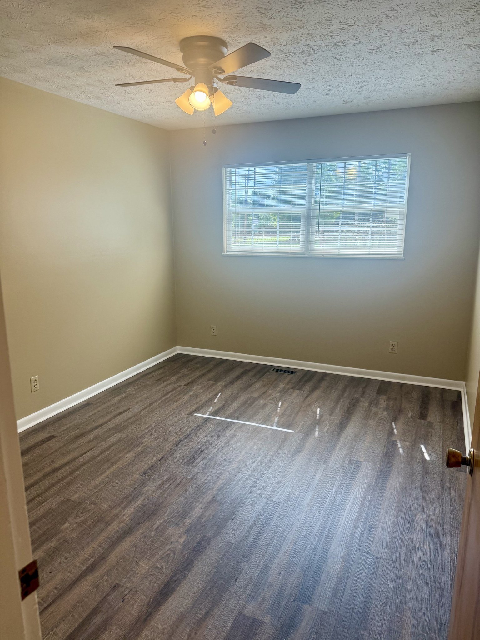 2203 Adams Ave unit 5 – photo 5