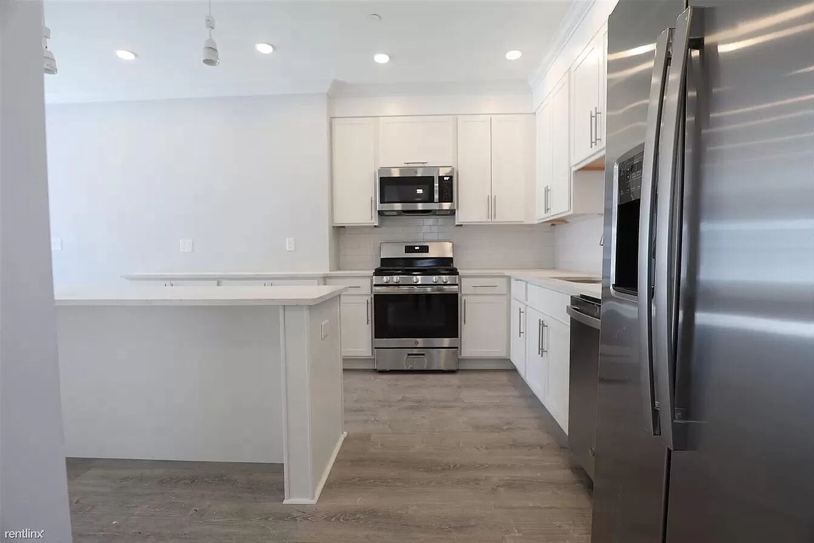 122 Kenrick St – photo 2