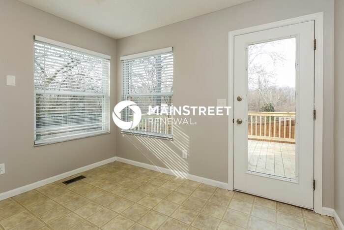 2079 Queens Meadow Ln – photo 5