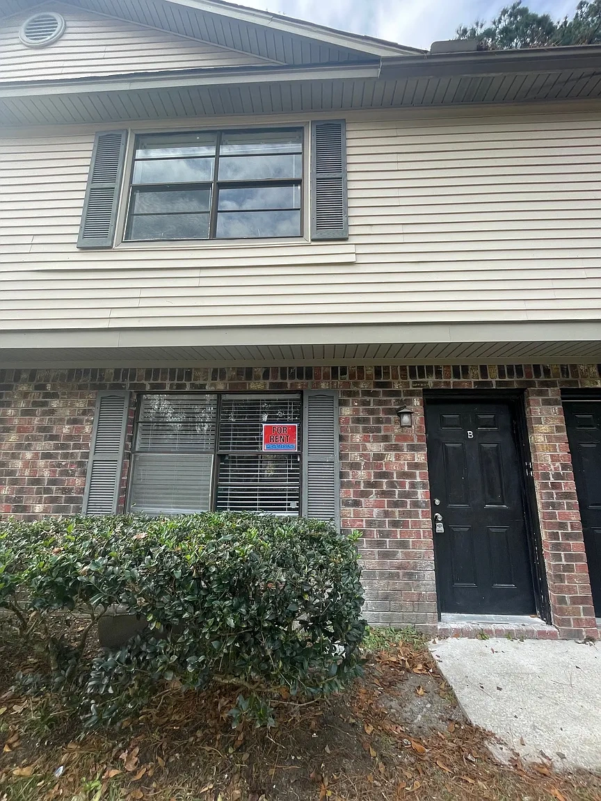 250 Luden Drive – photo 3