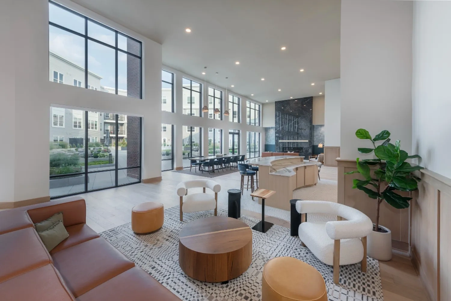 EDGE Apartments – photo 2