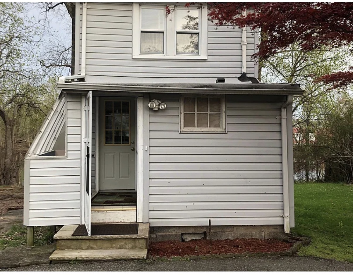 15 Crescent Ave unit REAR – photo 1