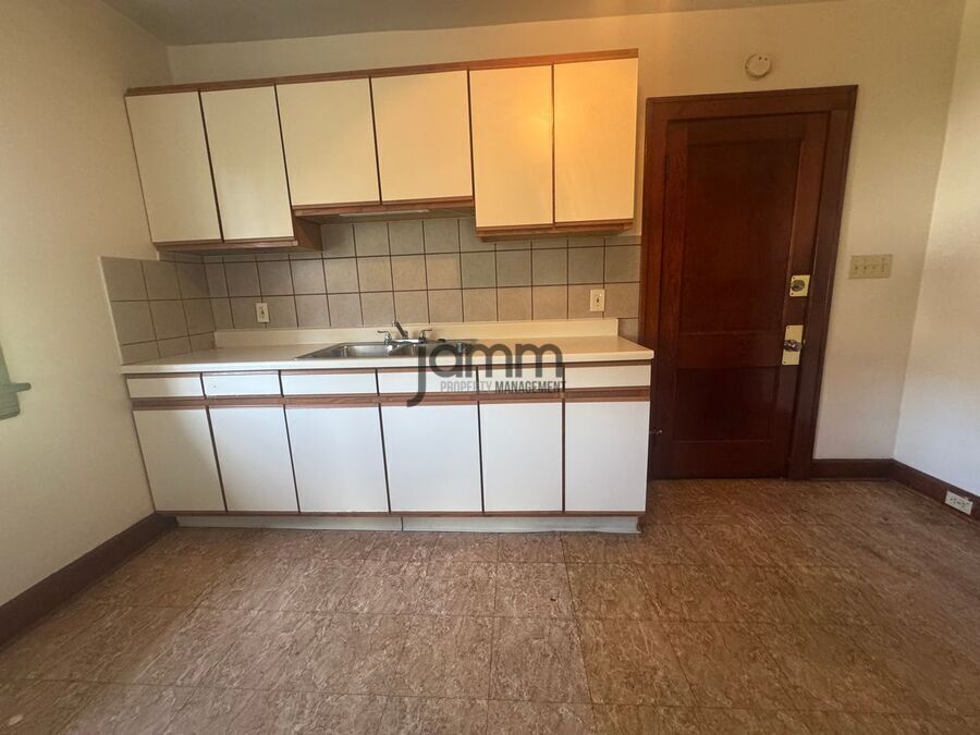 4347 W 49th St – photo 5
