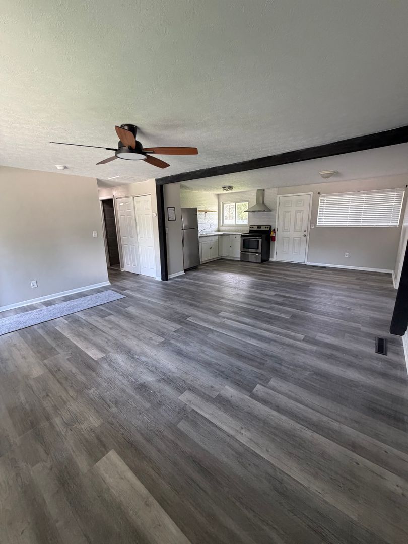 5785 Tibet Dr – photo 2
