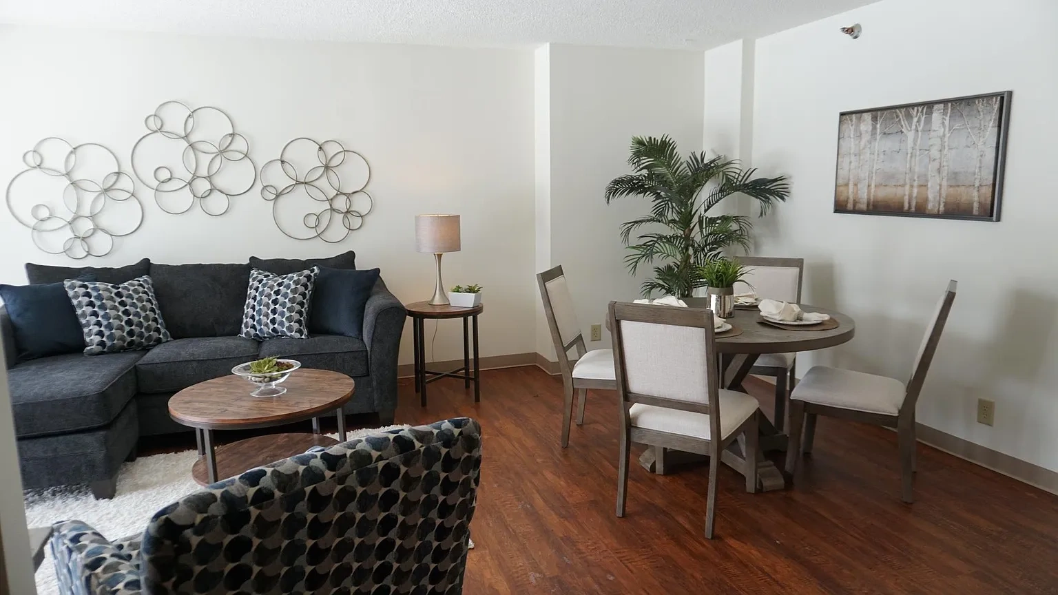 Kensington Place Apartments – photo 3