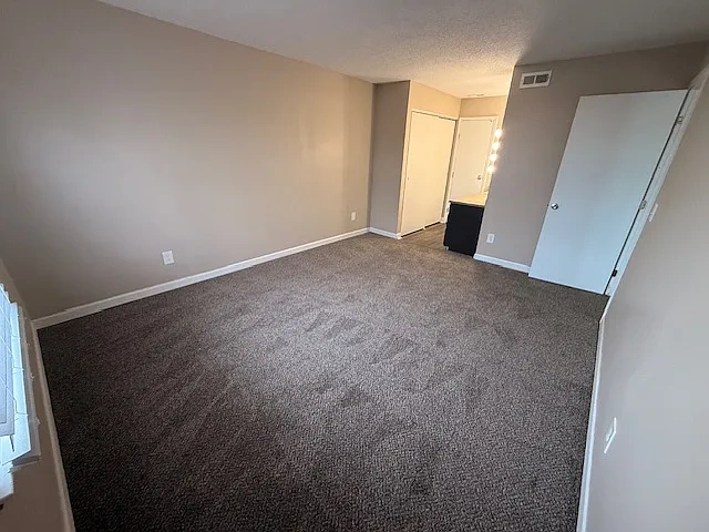 Continent French Quarter Apt – photo 1
