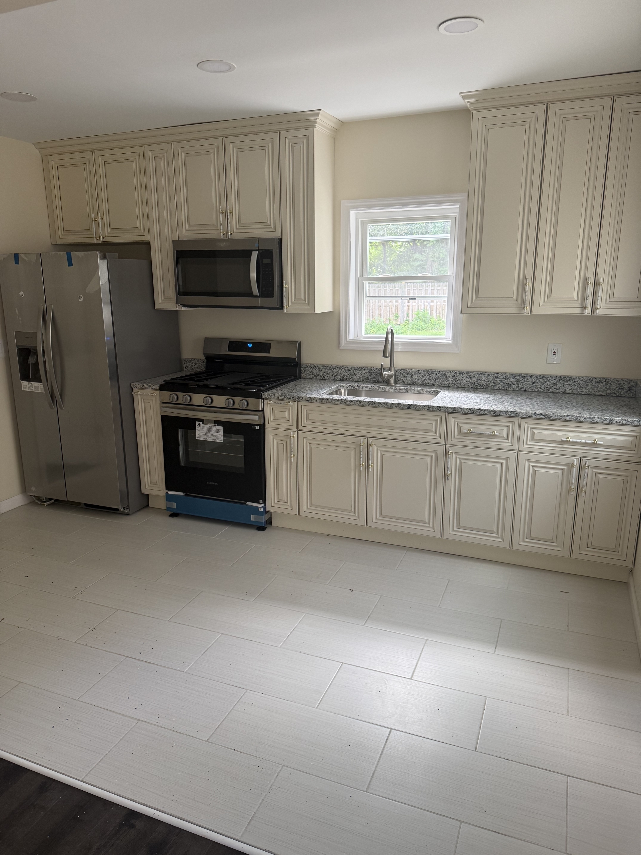 701 E Judson Ave unit 1 – photo 3