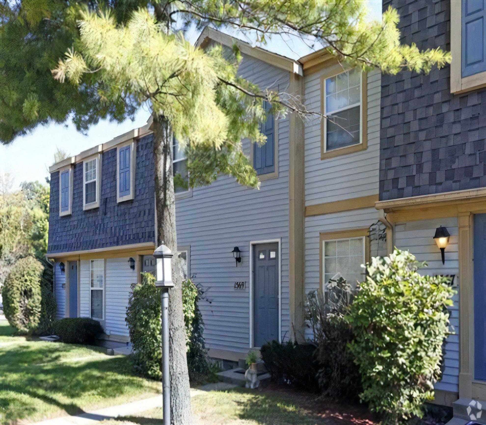 1599 Twin Oaks Dr – photo 3