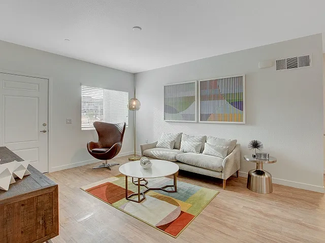 Showboat Park Apartments – photo 3