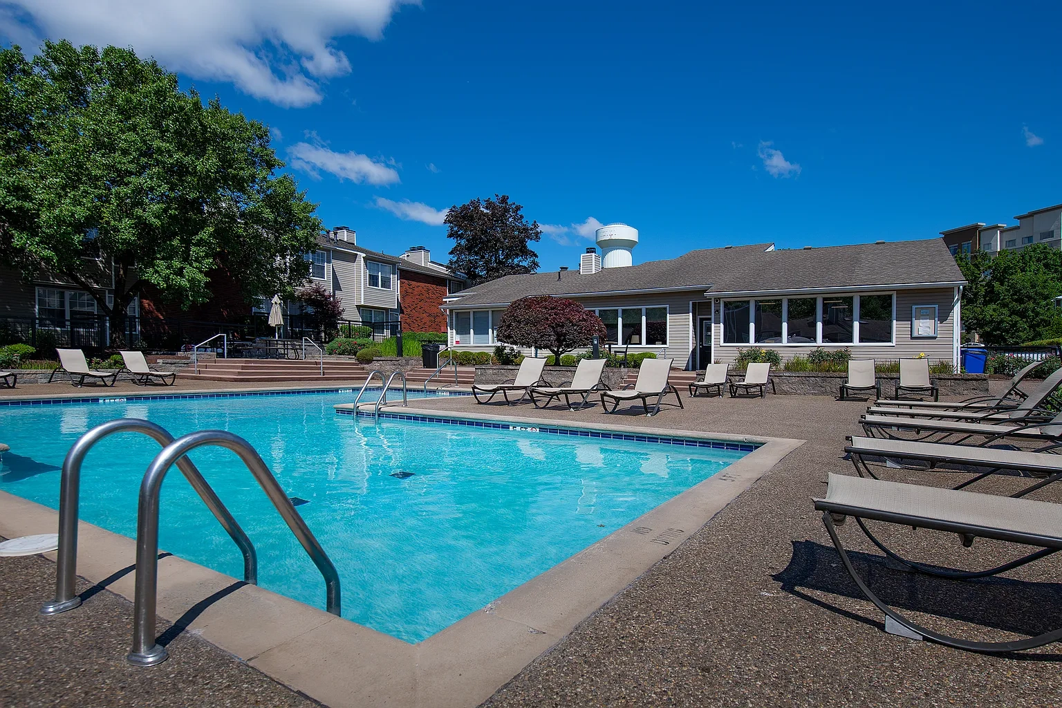 Chestnut Ridge Apartments – photo 2