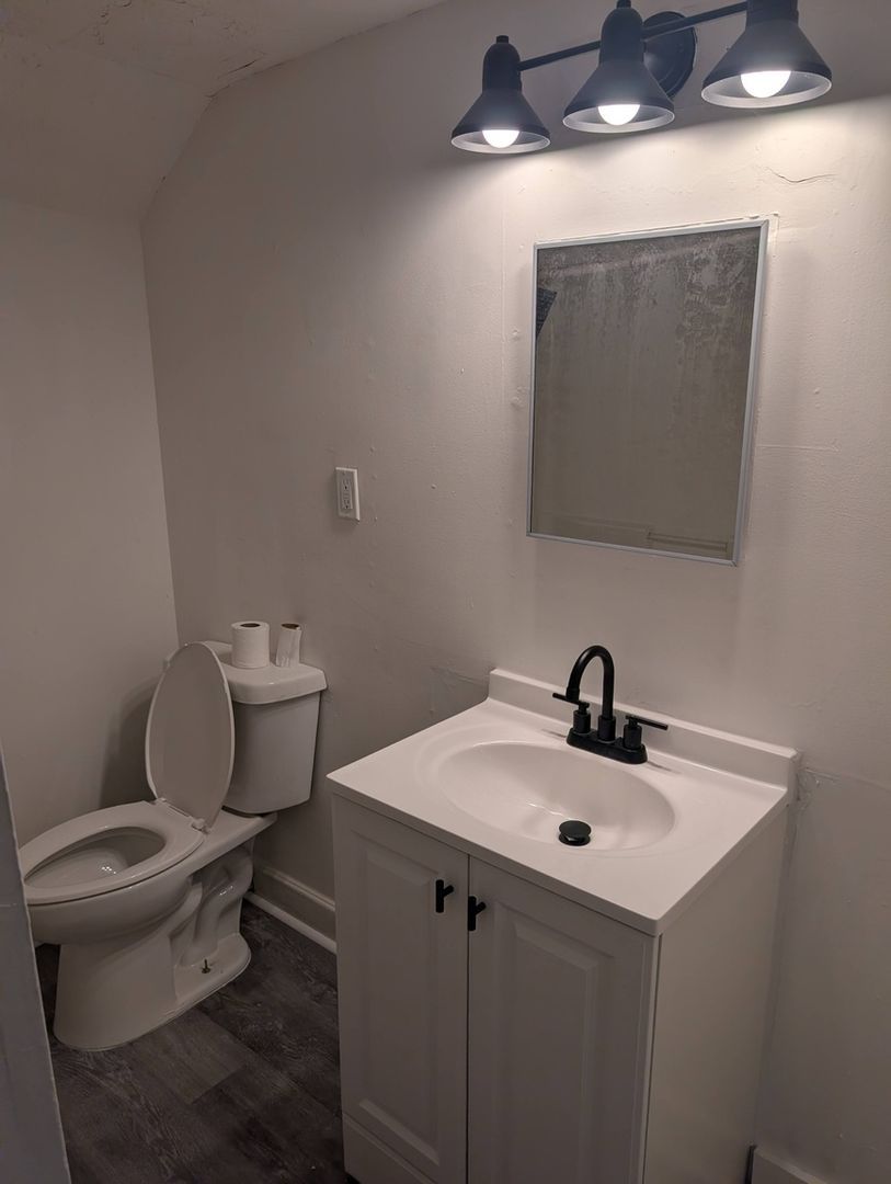 1420 Adams St – photo 5