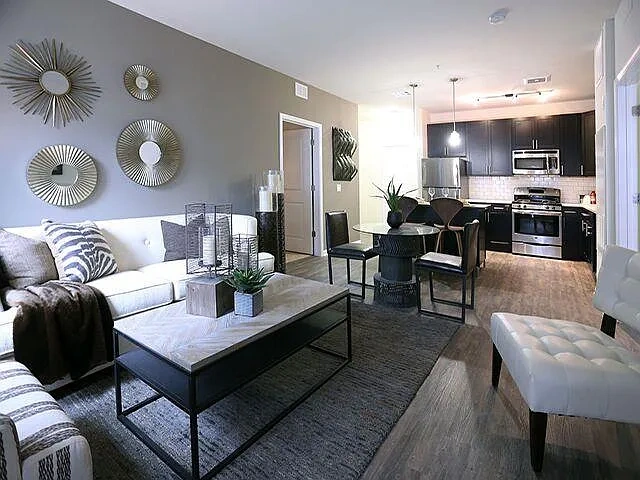 The Allure Mineola – photo 2