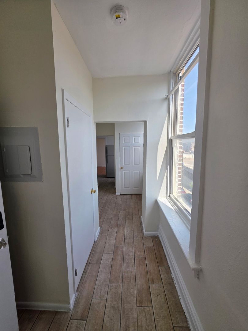 621 W Turner St unit Apt 11 – photo 2