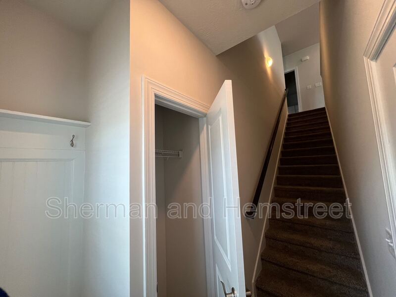 7017 Hummingbird Dr – photo 2