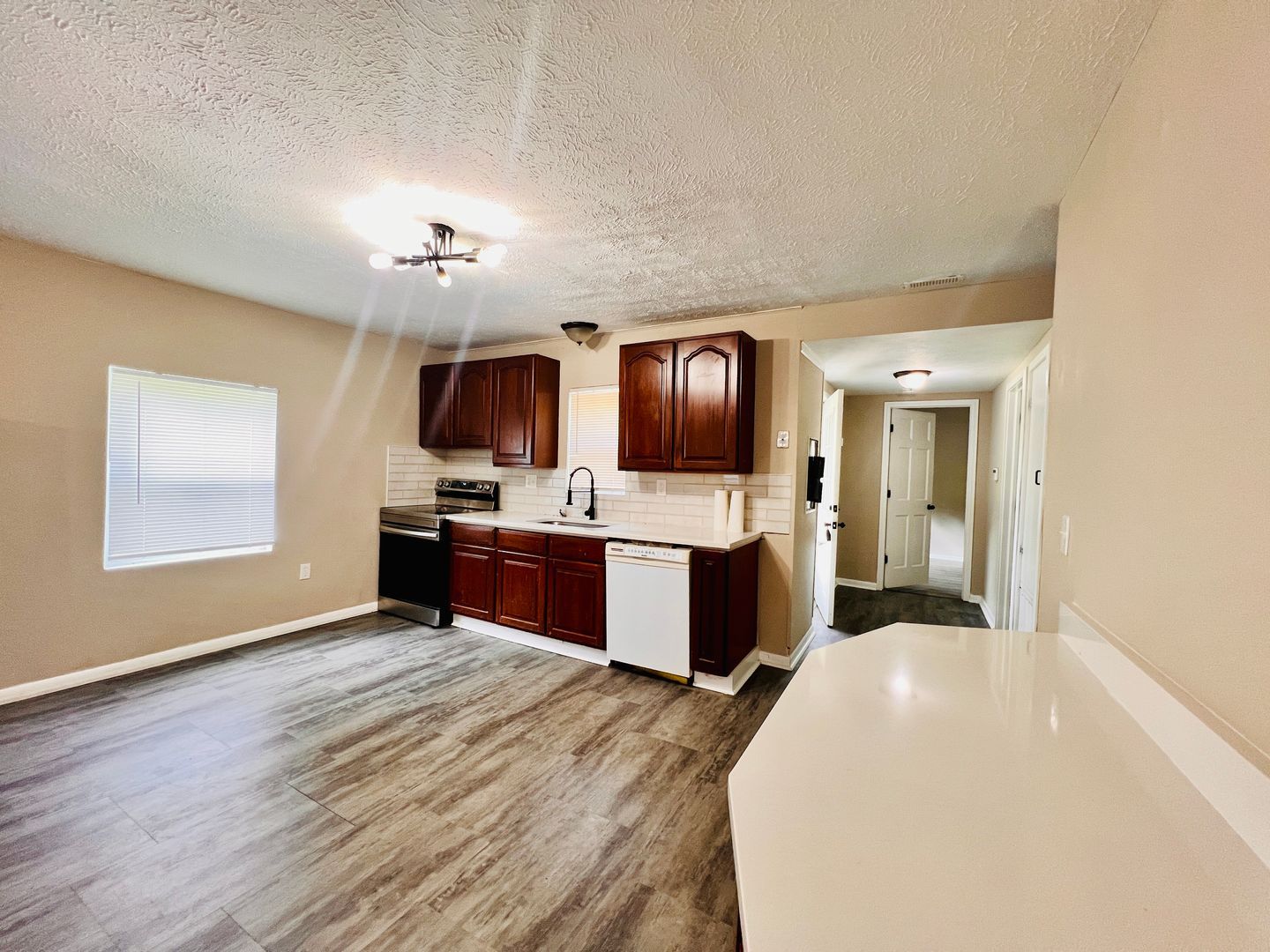 8675 Edson Rd – photo 2