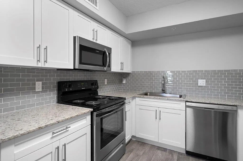 Sanctuary Cove Apartments – photo 5