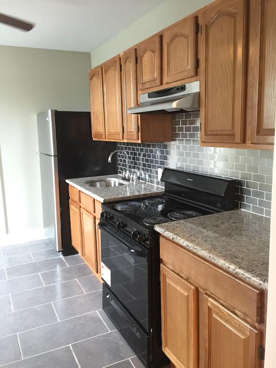 71 N Main St – photo 1
